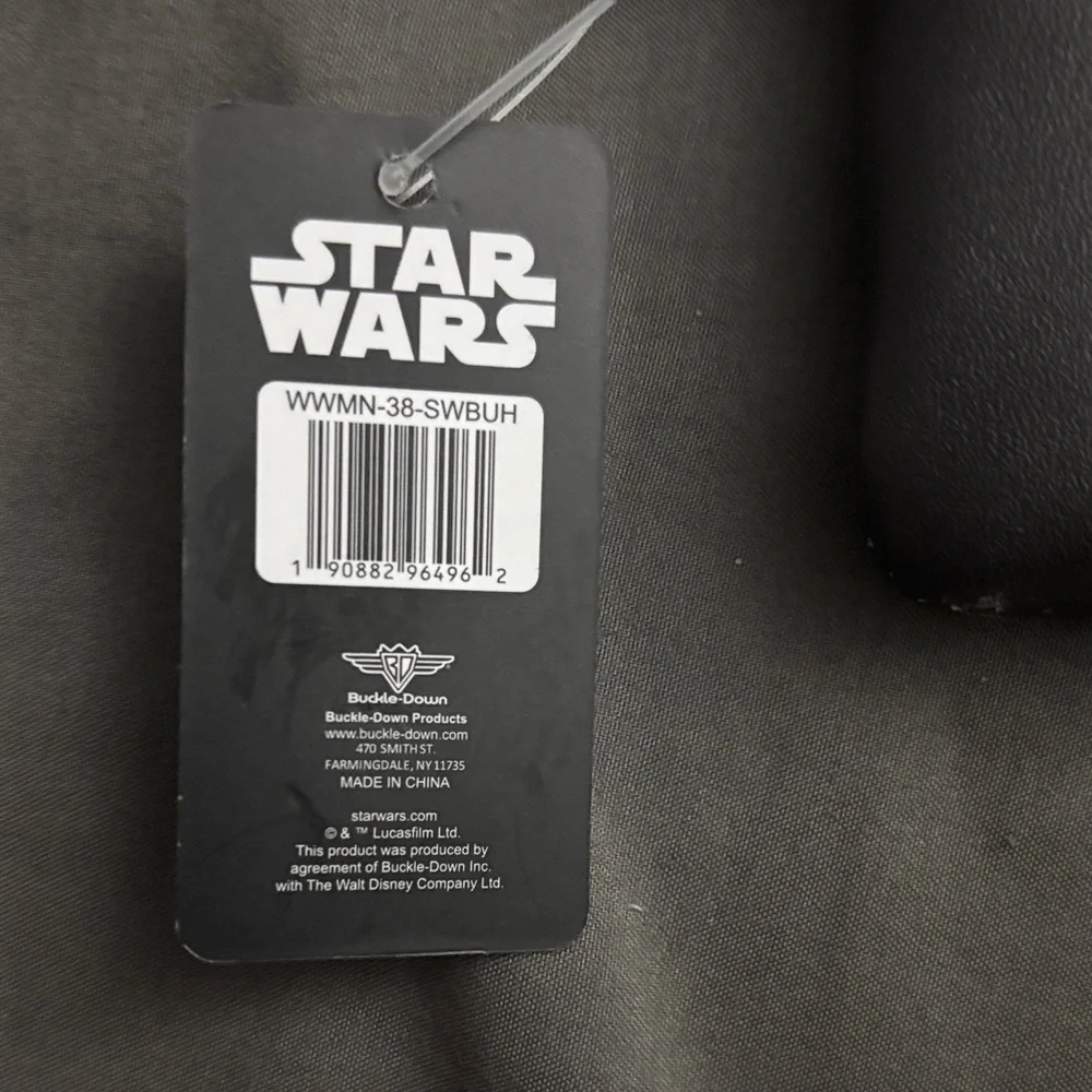 Star Wars Darth Vader Coin Pouch - NWT - Picture 3 of 11